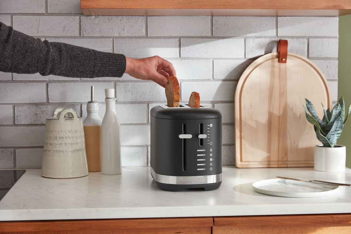 KITCHENAID Toaster with Extra-Wide Slots, Matte Black